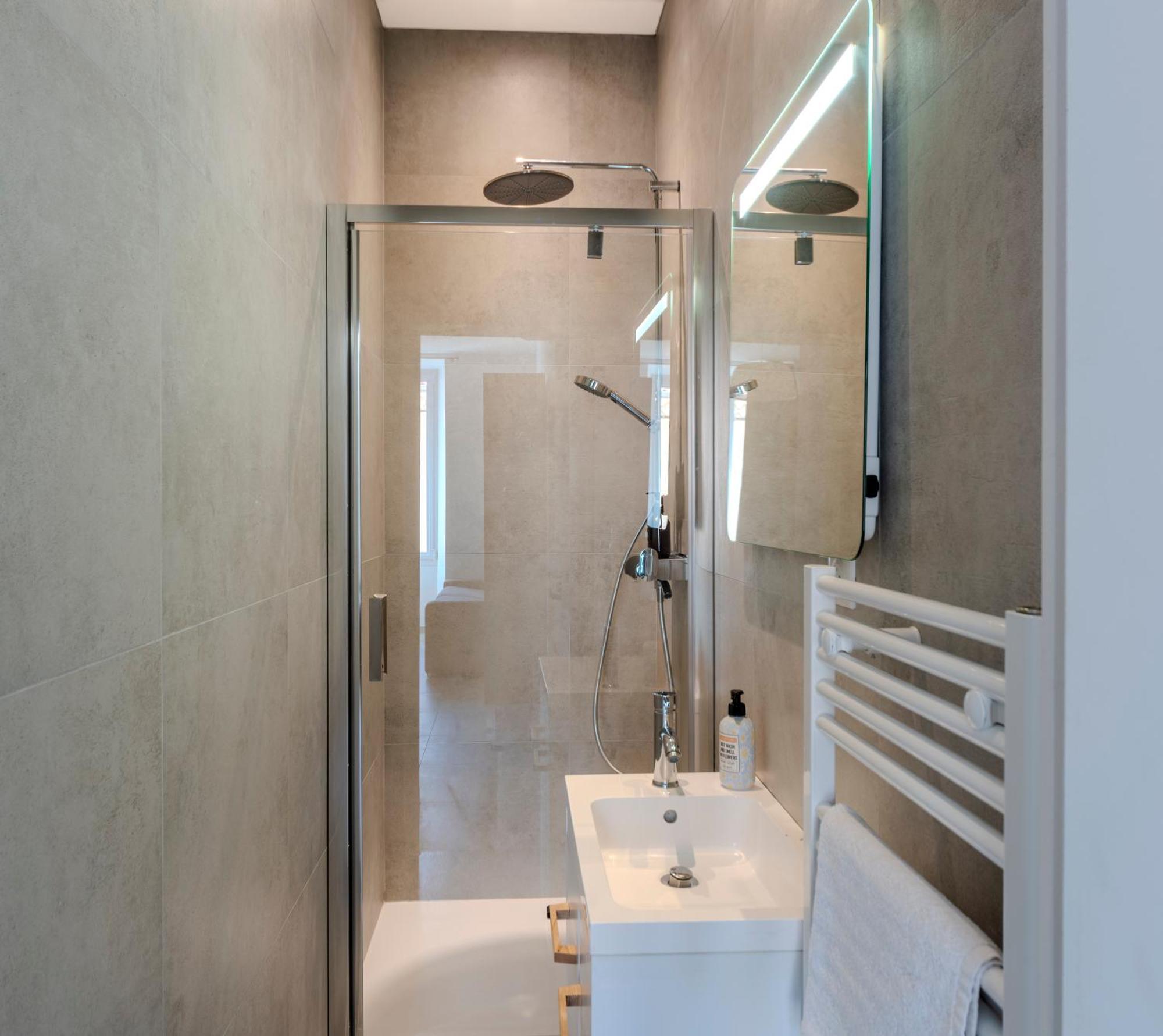 Frgk - 3 Bedrooms Historic Center Apartment *